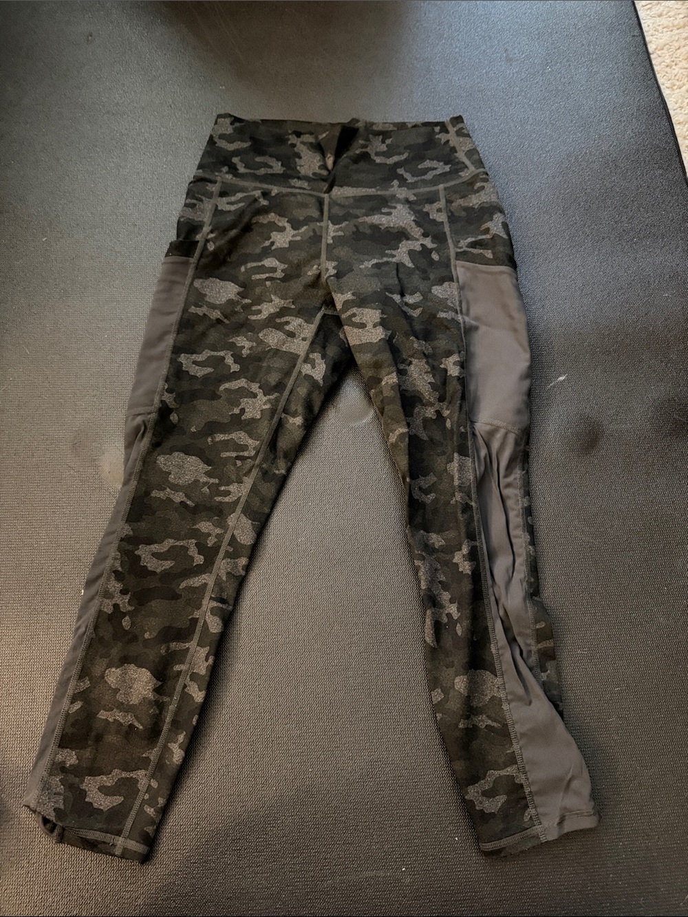 Fabletics Women's Camo Leggings size small